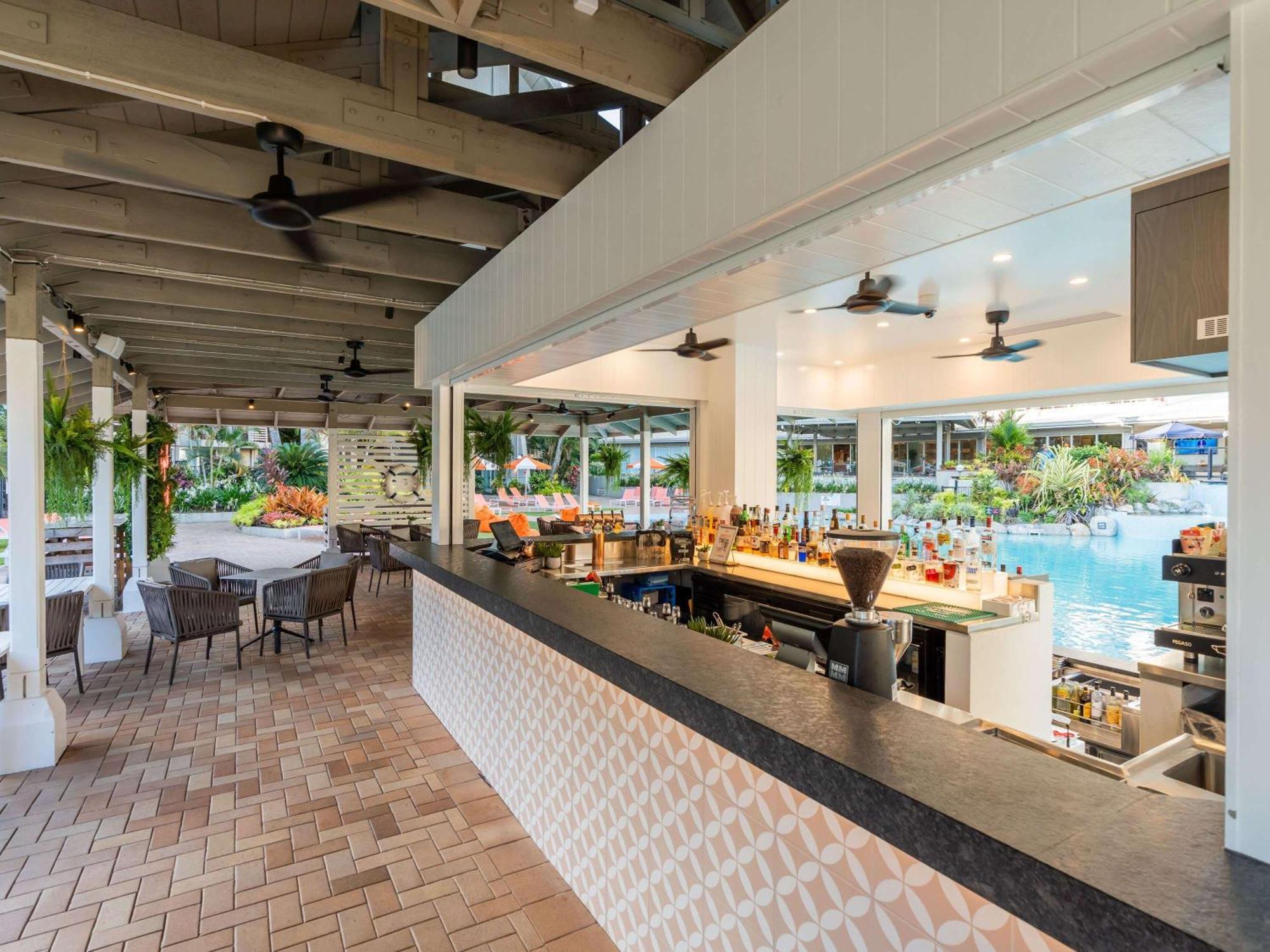 Novotel Cairns Oasis Resort Esterno foto