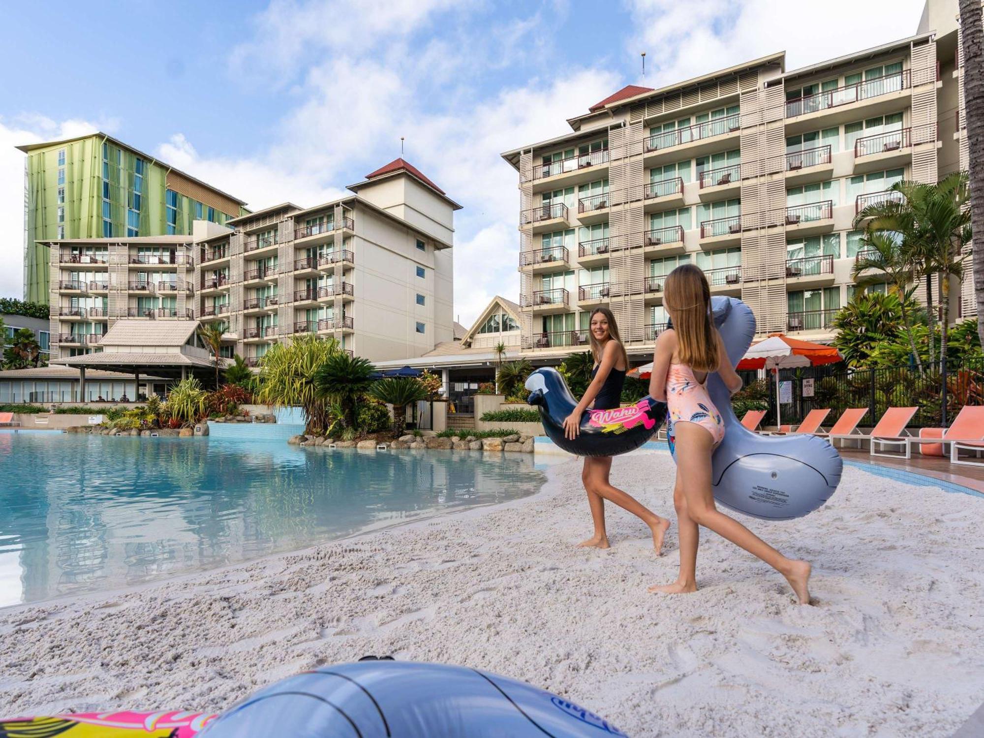 Novotel Cairns Oasis Resort Esterno foto